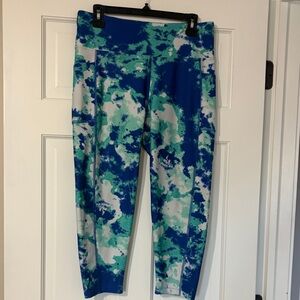 Bally Total Fitness Blue and Green Patterned Leggings